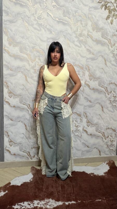 Jeans romantica