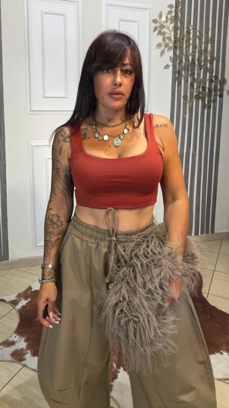 Top Sonia Ruggine